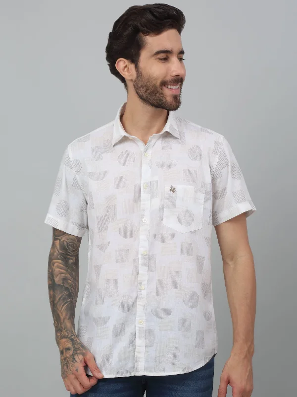 Men's Cream Casual Geometric Print Half sleeve Shirt