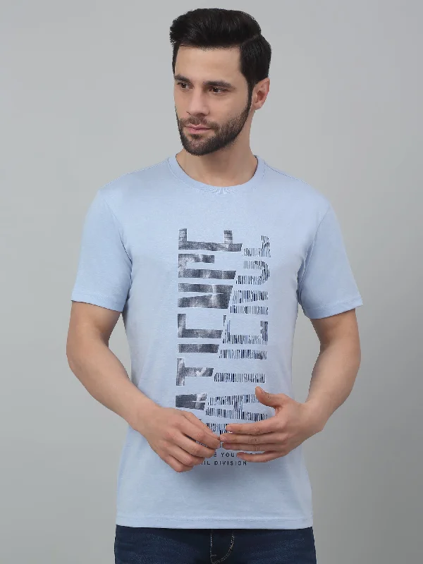 Men's Sky Blue Round neck Half Sleeve T-Shirt with Typographic print