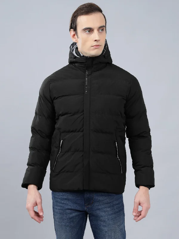 Men's Black Solid Hooded Winter Jacket